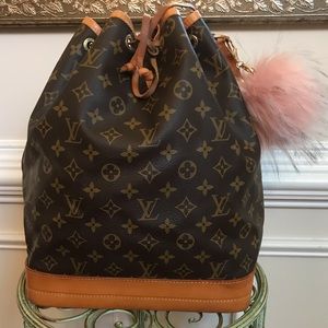 ☑️SOLD☑️❤️Authenticate Louis Vuitton Noe